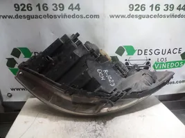 Mercedes-Benz A W169 Lampa przednia A1698200661