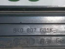 Audi A4 S4 B8 8K Grotelės priekinės 8K0807681K