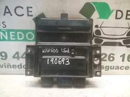 Renault Kangoo I Engine control unit/module 8200513076