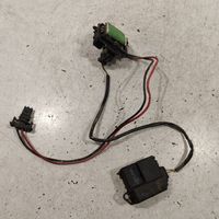 Opel Vivaro Heater blower motor/fan resistor 