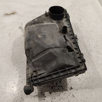 BMW 5 E28 Boîtier de filtre à air 4622112999