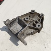 Renault Laguna I Supporto di montaggio scatola del cambio 7700817176