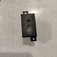 Renault Scenic I Seat heating switch 7700433113