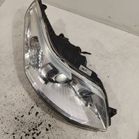 Citroen C4 II Lampa przednia 9684382880