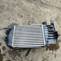 Toyota Yaris Chłodnica powietrza doładowującego / Intercooler 1240701221