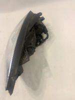 KIA Ceed Lampa przednia 921011H000