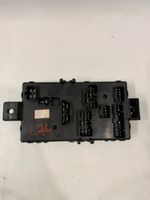 Daihatsu Sirion Module de fusibles 8260097405