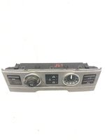 Land Rover Range Rover L322 Panel klimatyzacji YUE000032PUY
