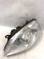 Mercedes-Benz B W245 Lampa przednia A1698201761