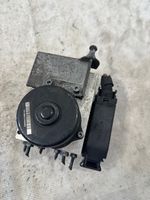 Mercedes-Benz C W203 Pompe ABS A0365454032