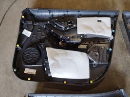 Hyundai ix20 Kit garniture de panneaux intérieur de porte 