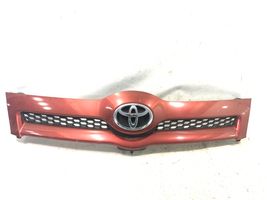 Toyota Corolla Verso AR10 Grille calandre supérieure de pare-chocs avant 531110F020