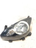 Toyota Aygo AB10 Lampa przednia 811500H010