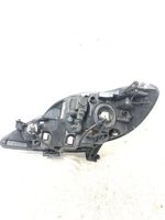 Peugeot 107 Lampa przednia 811100H030