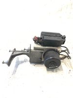 Mercedes-Benz C W203 ABS Pump A2095452532