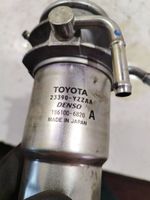 Toyota RAV 4 (XA40) Filtro carburante 23390YZZAA