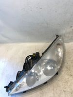 Peugeot 207 Lampa przednia 89045709