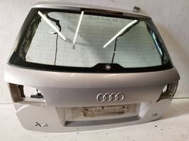 Audi A4 S4 B7 8E 8H Takaluukun/tavaratilan kansi 
