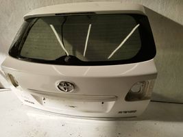 Toyota Avensis T270 Tylna klapa bagażnika 
