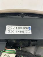 Mercedes-Benz E W211 Griglia di ventilazione centrale cruscotto 2118300385