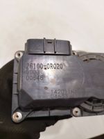 Toyota Avensis T270 Valvola a farfalla 261000R020