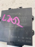Toyota Avensis T270 Pysäköintitutkan (PCD) ohjainlaite/moduuli 8984005021
