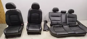 Subaru Legacy Sitze komplett 