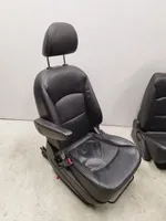 Mitsubishi Grandis Sėdynių komplektas 