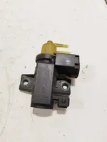 Renault Megane III Vacuum valve 8200790180