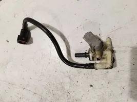 Renault Megane III Tuyau d'alimentation conduite de carburant 