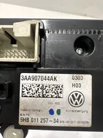 Volkswagen PASSAT B7 Ilmastoinnin ohjainlaite 3AA907044AK