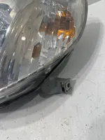 Toyota Corolla E120 E130 Światło przeciwmgłowe przednie 8117002100