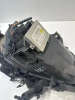 BMW 3 E90 E91 Lampa przednia 631172025839