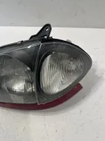 Toyota Avensis T220 Headlight/headlamp 