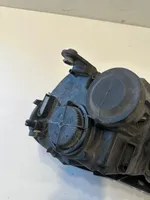 Volkswagen PASSAT B7 Lampa przednia 3AB941006