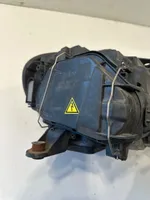 Volkswagen PASSAT B7 Lampa przednia 3AB941751