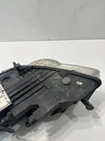 Volkswagen PASSAT B6 Lampa przednia 3C0941752G