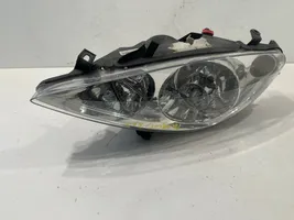 Peugeot 307 Lampa przednia 9641615780