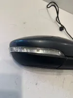 Volkswagen PASSAT B7 Front door electric wing mirror 013522