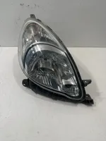 Toyota Yaris Verso Lampa przednia 