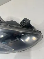 Mazda 2 Lampa przednia 