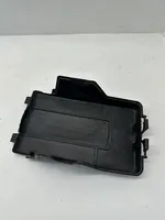 Volkswagen PASSAT B7 Deckel Batteriekasten 3C0915443A