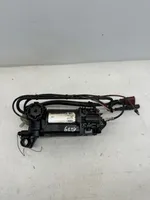 Audi A6 S6 C6 4F Air suspension compressor/pump 4F0616005D