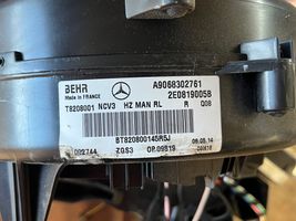 Mercedes-Benz Sprinter W906 Sisälämmityksen ilmastoinnin korin kokoonpano A9068302761
