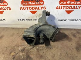 Opel Astra J Ohjaamon sisäilman ilmakanava 13337772