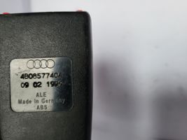 Audi A4 S4 B5 8D Fibbia della cintura di sicurezza posteriore 4B0857740A
