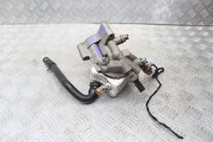 Volkswagen PASSAT B5 Support de filtre à huile 050115417