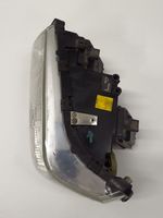 Audi V8 Lampa przednia 031079309