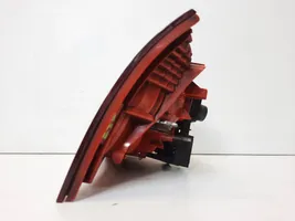 Audi A6 S6 C6 4F Lampy tylnej klapy bagażnika 4F9945094