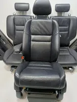 Honda CR-V Sitze und Türverkleidungen komplett 